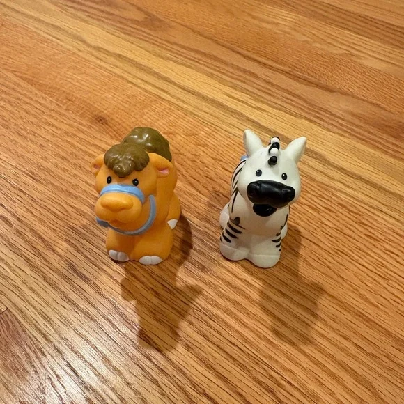 Little People Animal Set - Picture 2 of 9